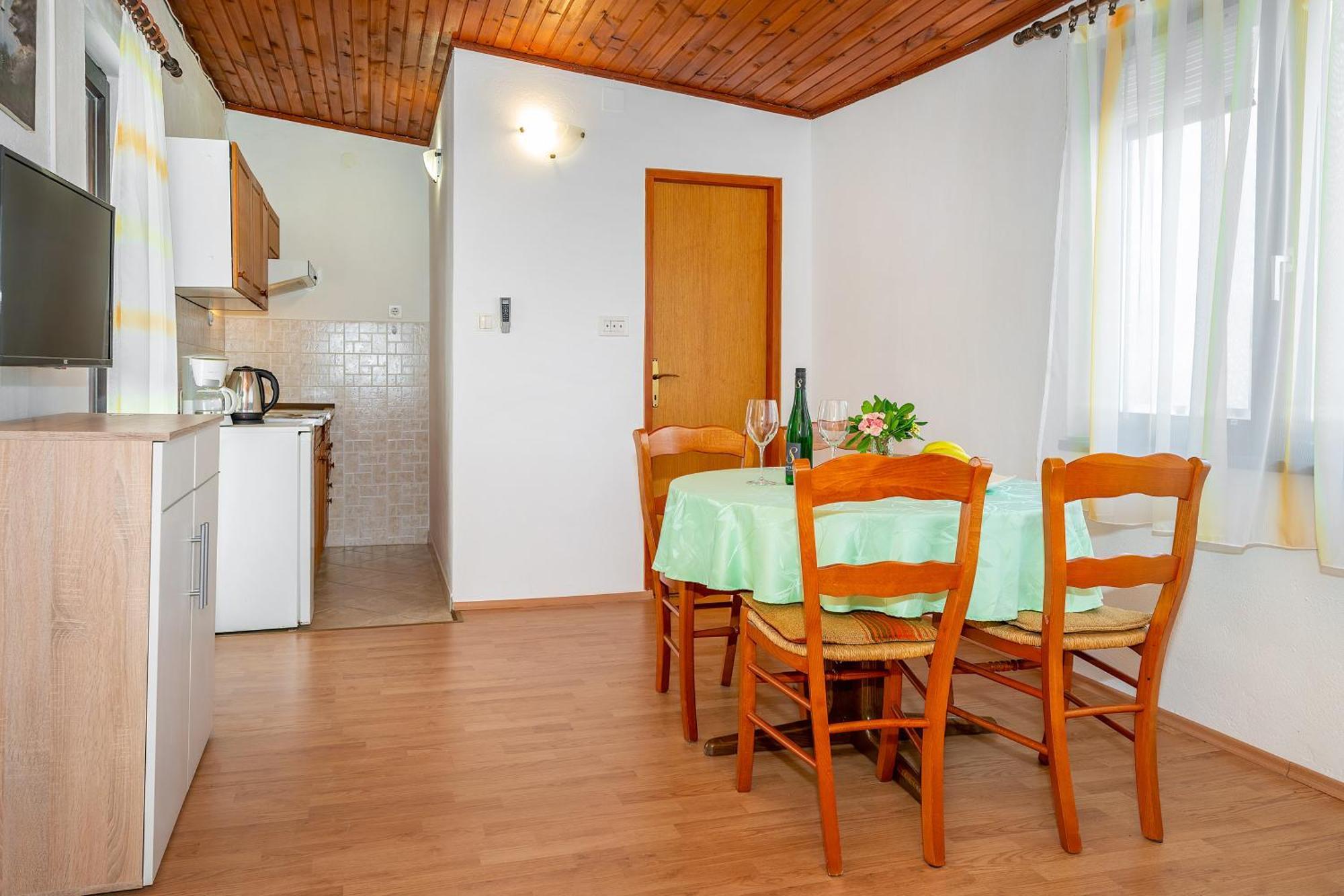 Apartments Sucur With Terrace バスカ エクステリア 写真